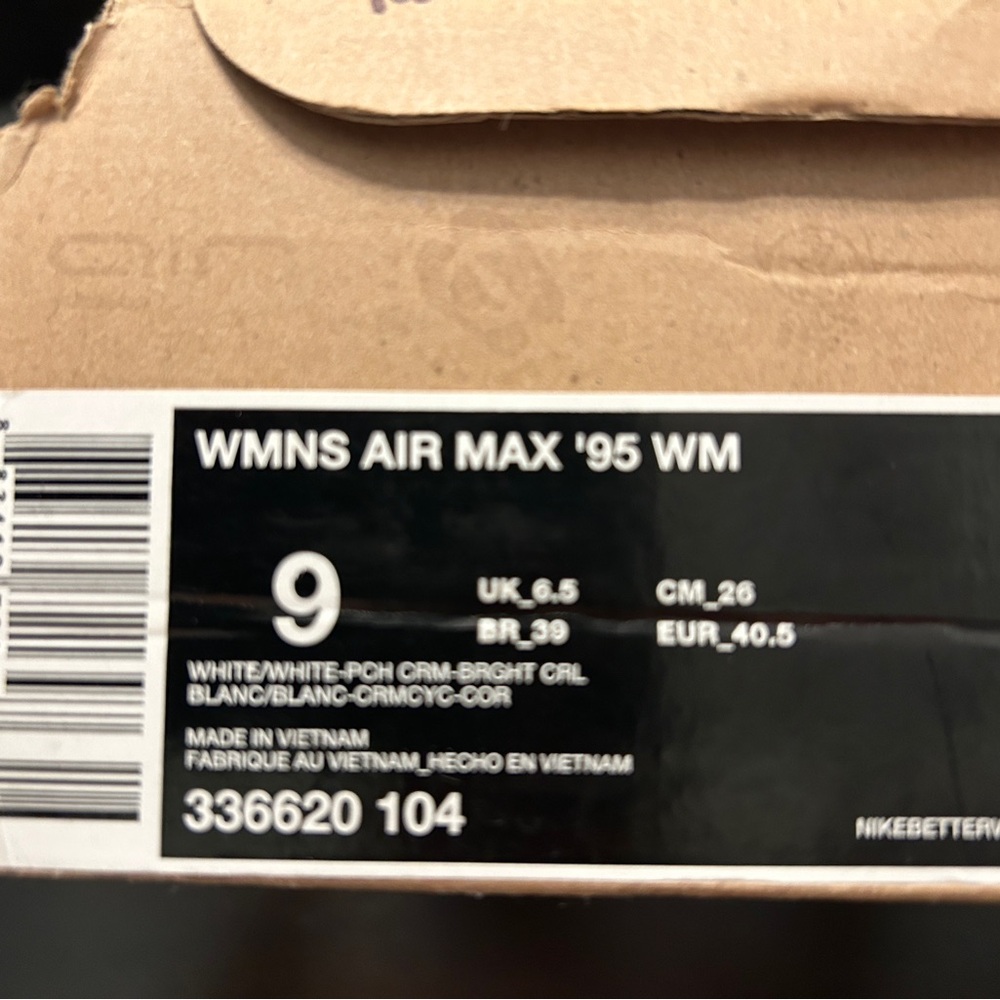 Nike Air Max 95 White and Orange Trainers Size 9 - Picture 5 of 7